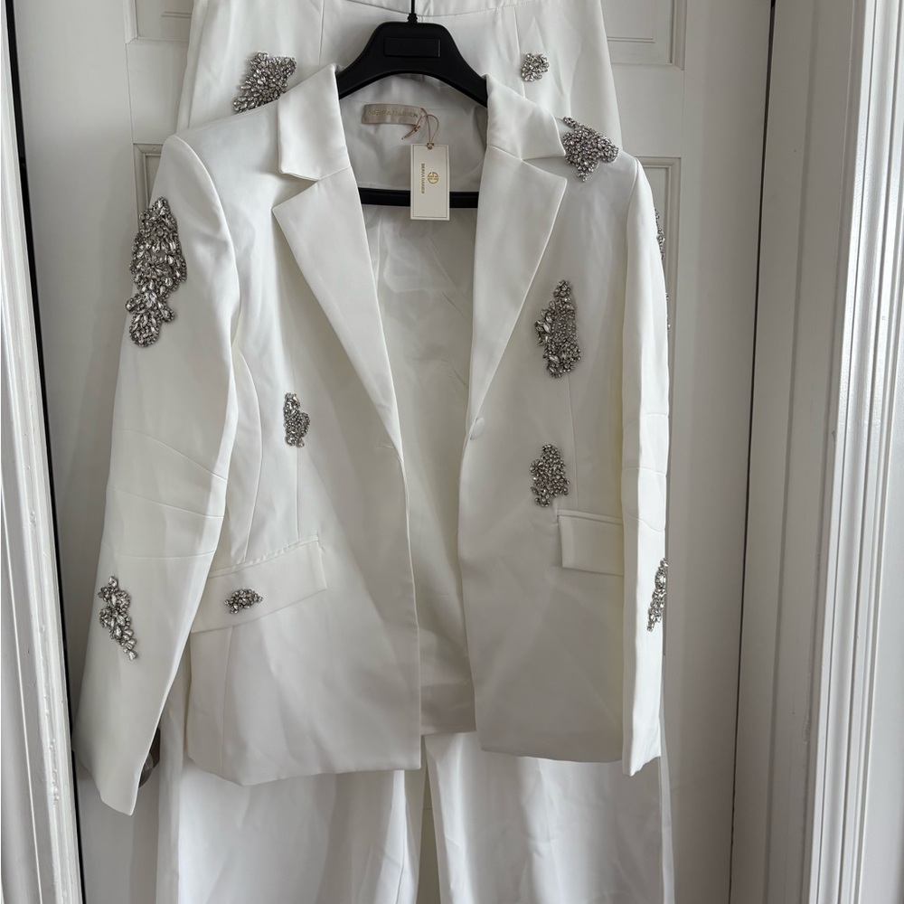 Elegant White Blazer with Silver Embellishments